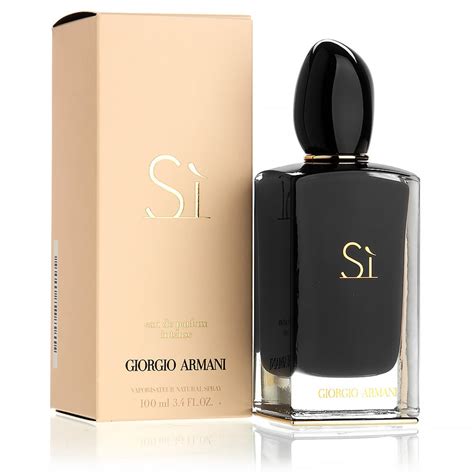 Sì Intense Giorgio Armani perfume .